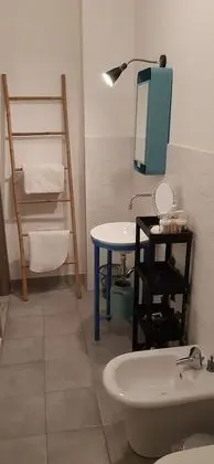 Tek Büyük veya İki Ayrı Yataklı Oda, Banyolu/Duşlu