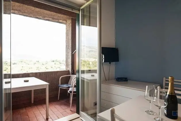 Standard Apart Daire, 1 Yatak Odası, Kısmi Deniz Manzaralı