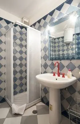 Standard Stüdyo, Kısmi Deniz Manzaralı
