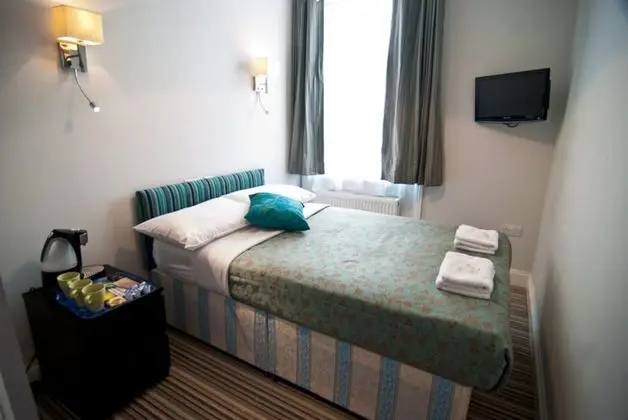 Tek Kişilik Oda, Banyolu/Duşlu