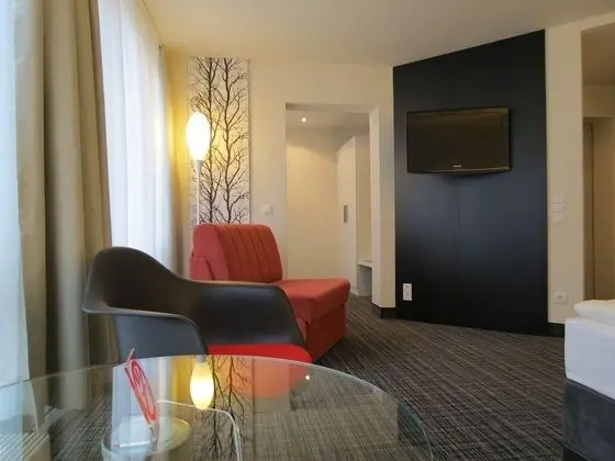 Comfort Tek Büyük Yataklı Oda