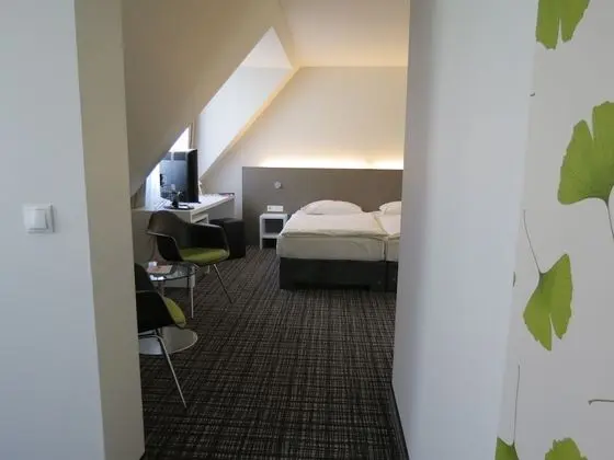 Comfort Tek Büyük Yataklı Oda