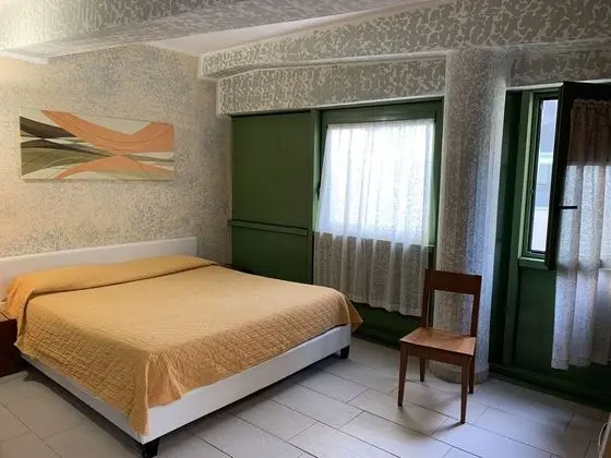 Stüdyo, Veranda