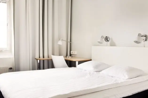 Standard Oda, 1 Çift Kişilik Yatak