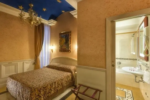 Bir Tek Kişilik Yataklı