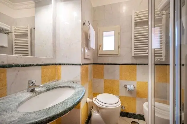 Bir Tek Kişilik Yataklı