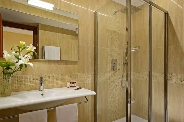 Bir Tek Kişilik Yataklı