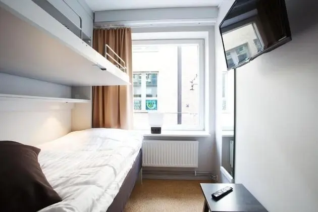 Moderate Room (1 single and 1 wallbed)