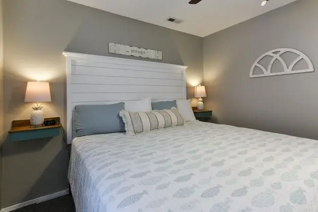 Daire (Comfort Cottage - Remodeled - POOL  -)