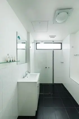 Süit, 1 En Büyük (King) Boy Yatak, Sigara İçilmez