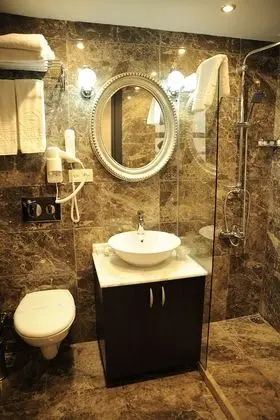 Deluxe Tek Büyük veya İki Ayrı Yataklı Oda, Sigara İçilmez