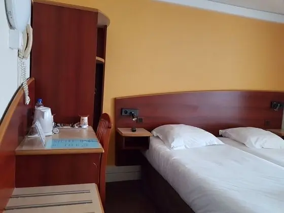 Standard 2 Singles Non Smoking