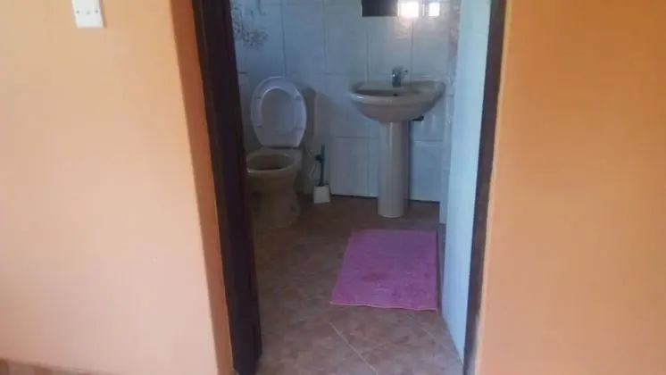 Tek Büyük Yataklı Oda, Balkon