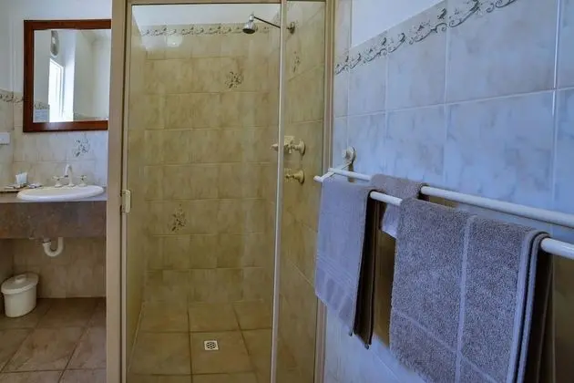 Dört Kişilik Oda, Sigara İçilmez