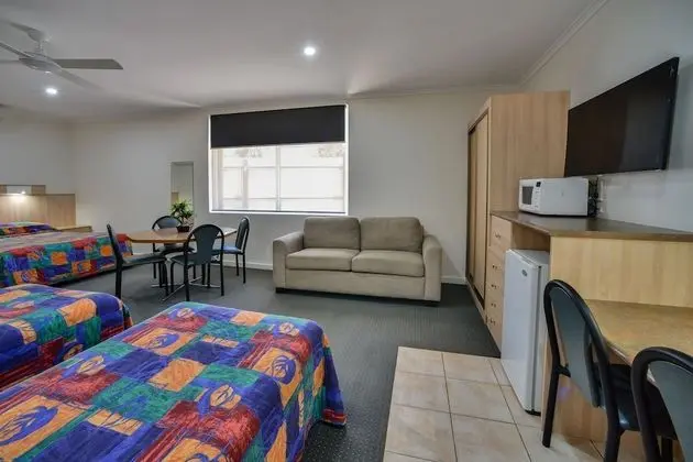 Family Oda, Sigara İçilmez