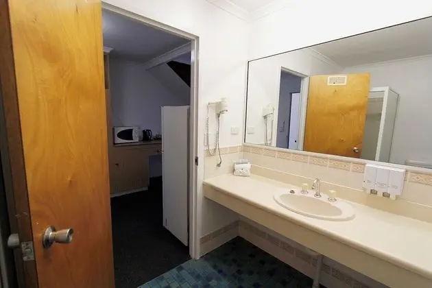 Family Çatı Katı (Loft), Havuz Manzaralı