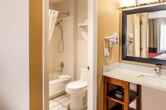 Süit, 1 En Büyük (King) Boy Yatak, Sigara İçilmez