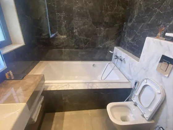 Süit, 1 En Büyük (King) Boy Yatak, Sigara İçilmez