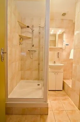 Standard Oda, 1 Çift Kişilik Yatak, Sigara İçilmez