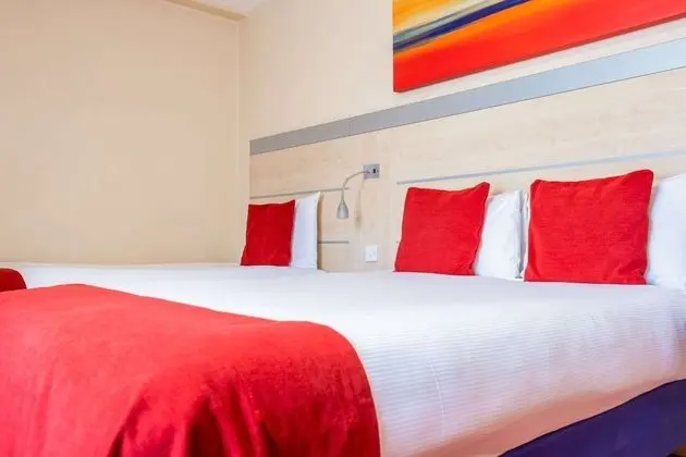 Standard Oda, 1 Çift Kişilik Yatak ve Çekyat, Sigara İçilmez