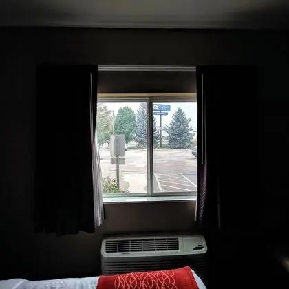 Süit, 1 En Büyük (King) Boy Yatak ve Çekyat, Engellilere Uygun, Sigara İçilmez