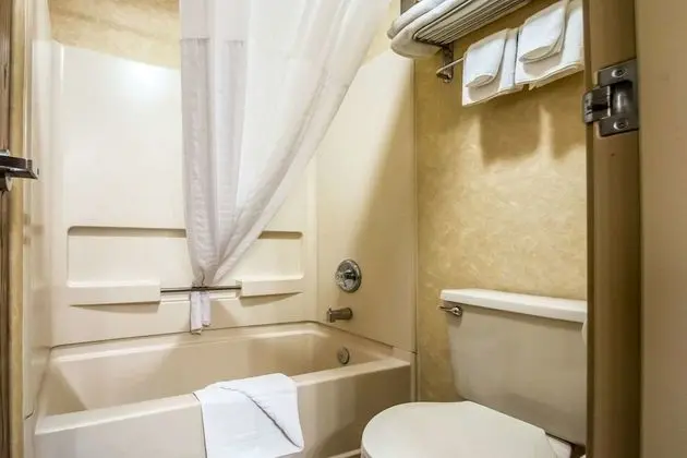 Standard Oda, 2 Büyük (Queen) Boy Yatak, Sigara İçilmez