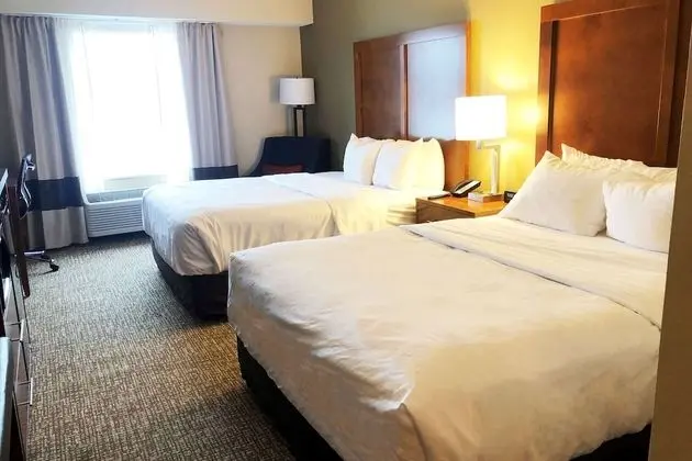 Oda, 2 Büyük (Queen) Boy Yatak, Sigara İçilmez