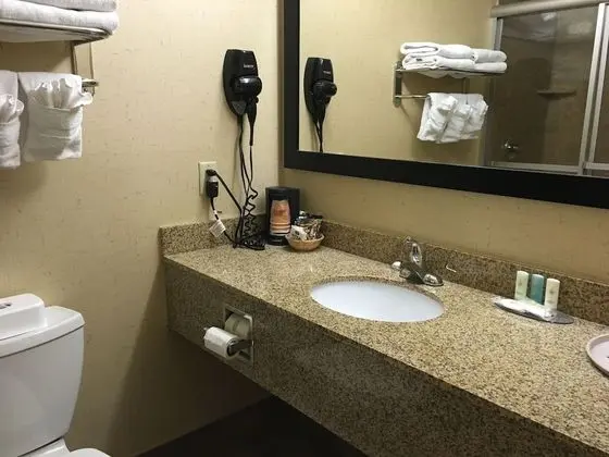 Standard Oda, 2 Büyük (Queen) Boy Yatak, Sigara İçilmez