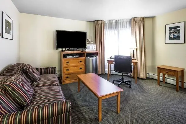 Süit, 1 En Büyük (King) Boy Yatak ve Çekyat, Sigara İçilmez