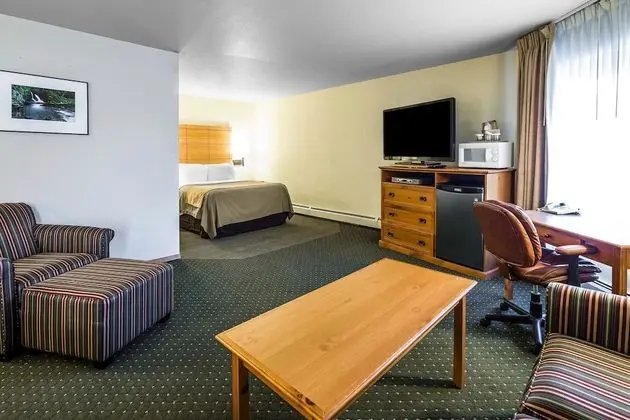 Süit, 1 En Büyük (King) Boy Yatak ve Çekyat, Sigara İçilmez