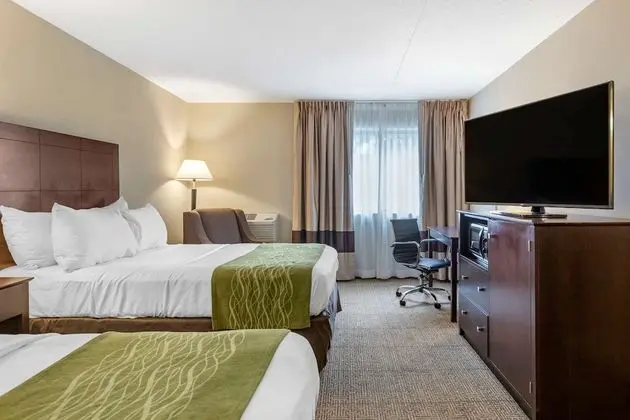 Oda, 2 Çift Kişilik Yatak, Sigara İçilmez, Balkon