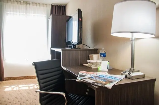 Deluxe Queen Room with Sofa Bed, Ground Floor