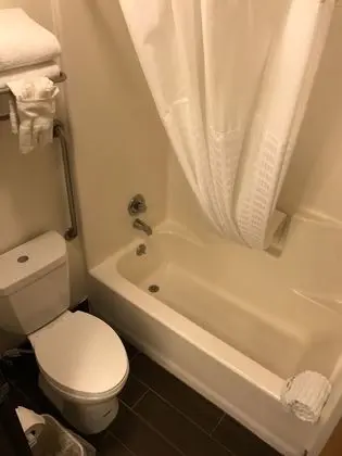 Standard Oda, 2 Büyük (Queen) Boy Yatak, Sigara İçilmez