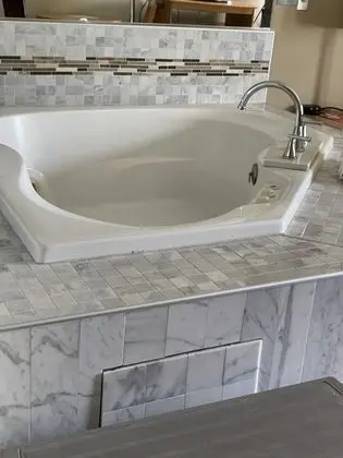 Standard Oda, 1 En Büyük (King) Boy Yatak, Sigara İçilmez, Sıcak Su Küveti