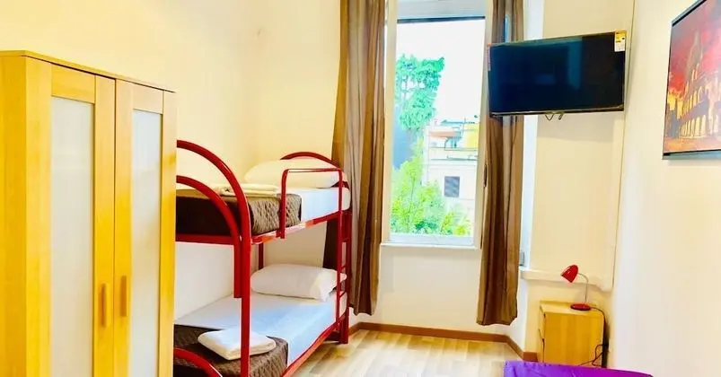 Ortak Ranzalı Oda, Sadece kadınlar için