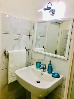 Ortak Ranzalı Oda, Sadece kadınlar için