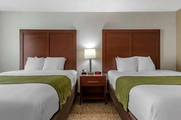 Oda, 2 Büyük (Queen) Boy Yatak, Sigara İçilmez