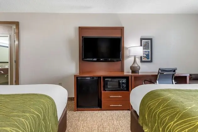 Oda, 2 Büyük (Queen) Boy Yatak, Sigara İçilmez