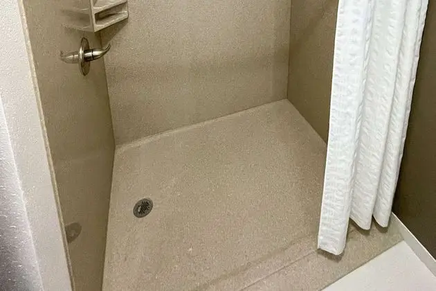 Süit, Birden Çok Yatak, Sigara İçilmez