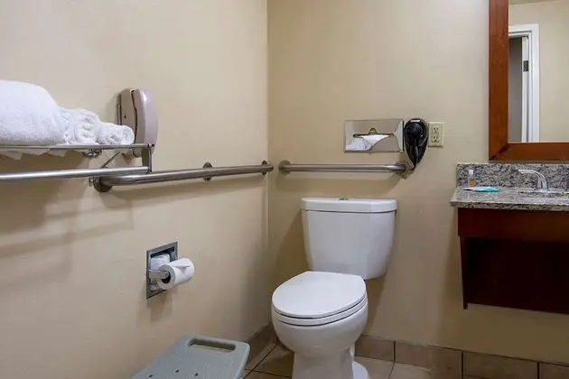 Standard Oda, 1 En Büyük (King) Boy Yatak, Engellilere Uygun, Sigara İçilmez