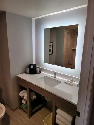 King room, Accessible Tub, Non Smoking