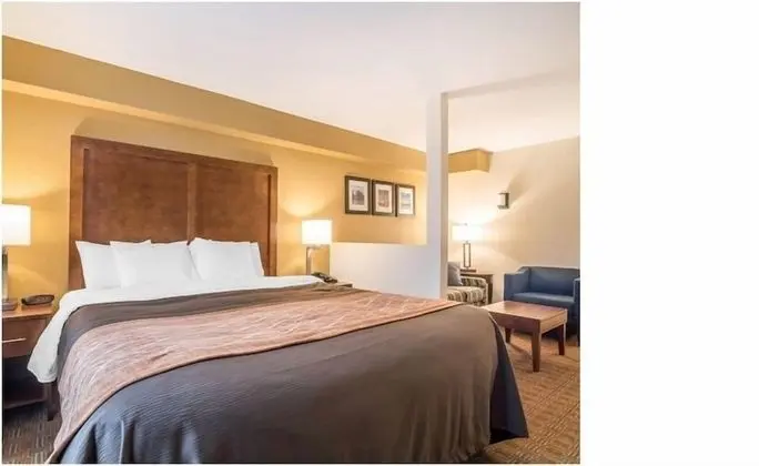 Süit, 1 En Büyük (King) Boy Yatak ve Çekyat, Sigara İçilmez