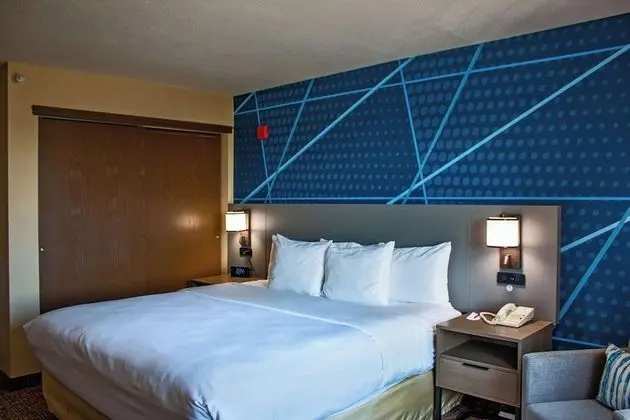 1 King Bed, Non Smoking, Jacuzzi Tub