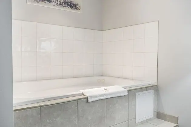 Standard Oda, 2 Büyük (Queen) Boy Yatak, Sigara İçilmez