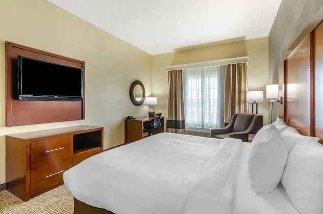 Süit, 1 En Büyük (King) Boy Yatak, Sigara İçilmez