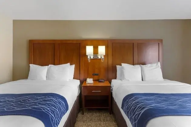 Oda, 2 Büyük (Queen) Boy Yatak, Sigara İçilmez