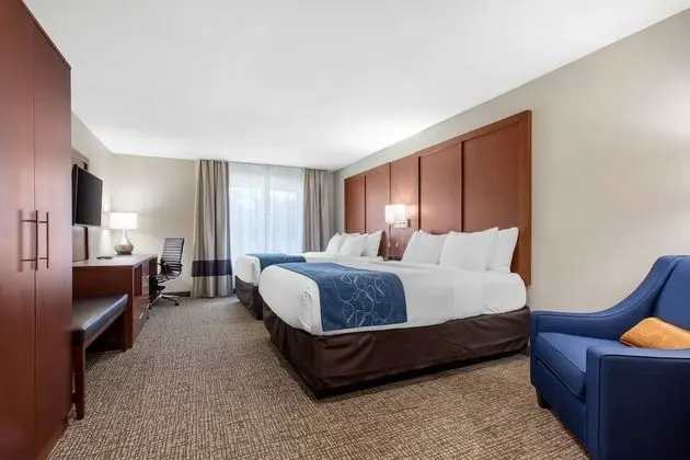 Oda, 2 Büyük (Queen) Boy Yatak, Engellilere Uygun, Sigara İçilmez