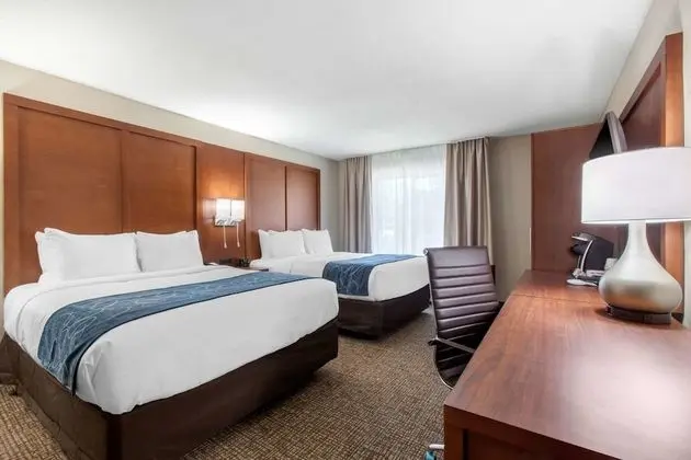 Oda, 2 Büyük (Queen) Boy Yatak, Engellilere Uygun, Sigara İçilmez