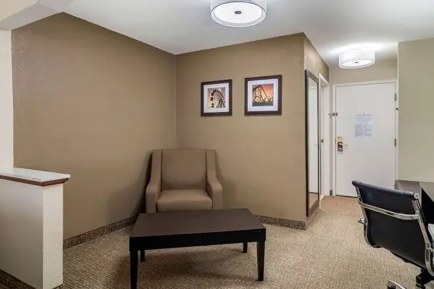 Süit, 2 Büyük (Queen) Boy Yatak, Sigara İçilmez (1 Bedroom)