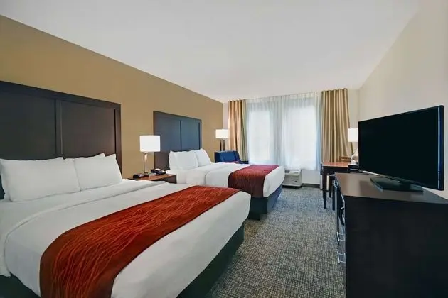 Oda, 2 Büyük (Queen) Boy Yatak, Engellilere Uygun, Sigara İçilmez